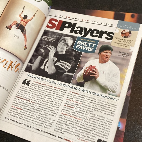 Peyton Manning Sports illustrated cover issue Dec. 20, 2004 - Picture 9 of 13